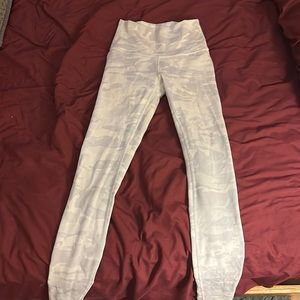 wonder under lululemon leggings, white camo, size 2